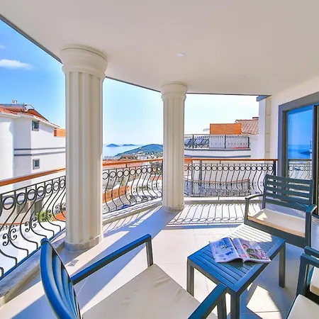 Sleeps 6 Pool Air Con Wifi Калкан