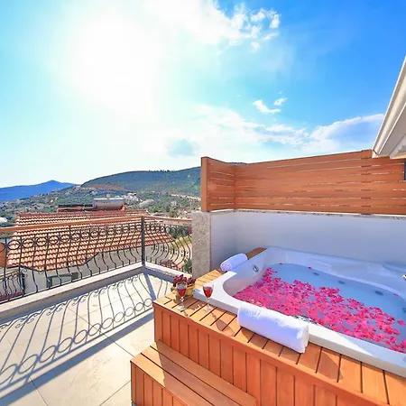 Sleeps 6 Pool Air Con Wifi * Kalkan
